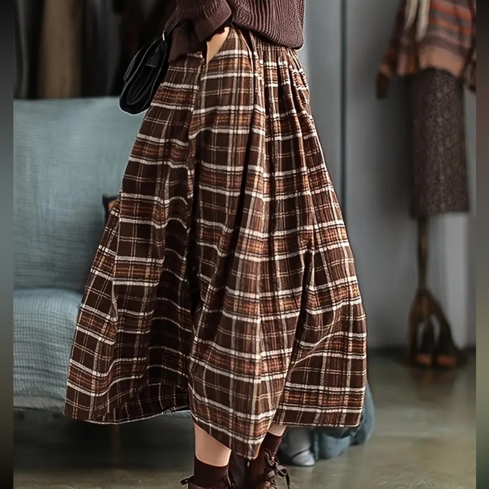 Plaid Brown Women's Midi Length Skirt with Pockets New Boutique - Picture 2 of 6
